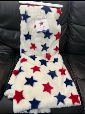 Patriotic Throw - Patriotic Isaac Mizrahi Stars Faux Fur Throw
